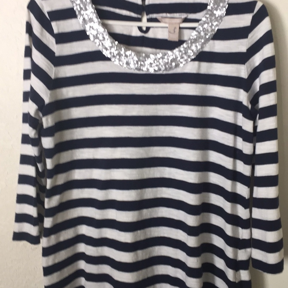 Banana Republic mid sleeve blouse